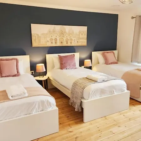 Paradigm Villa, Oxford,5 Bedroom, 4 Free Parking Spaces Extérieur photo